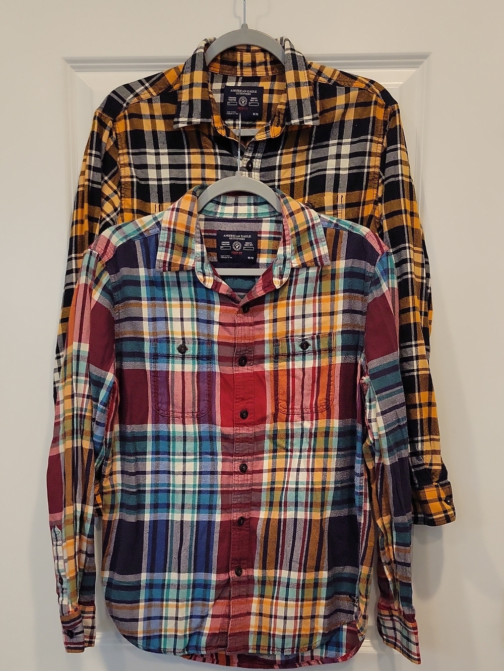 Lot Of 2 American Eagle Men's Flannel Button Down Shirts Medium